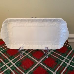 Large Sandwich Tray
Countryware
by COALPORT